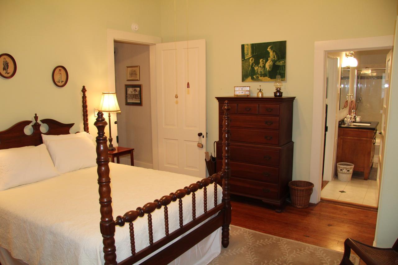 Riverboat Bed & Breakfast Natchez Exteriör bild
