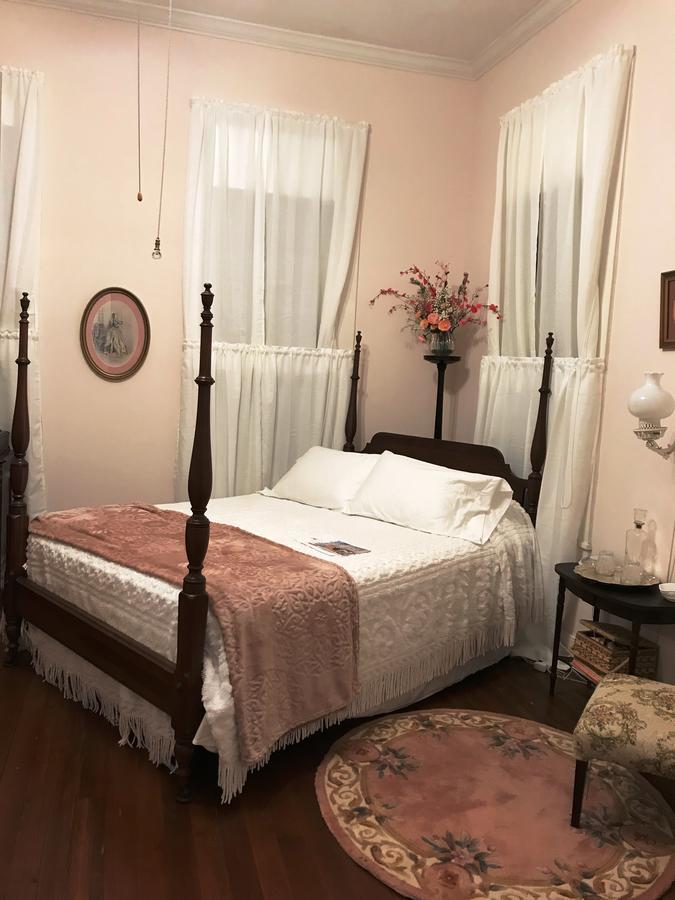 Riverboat Bed & Breakfast Natchez Exteriör bild